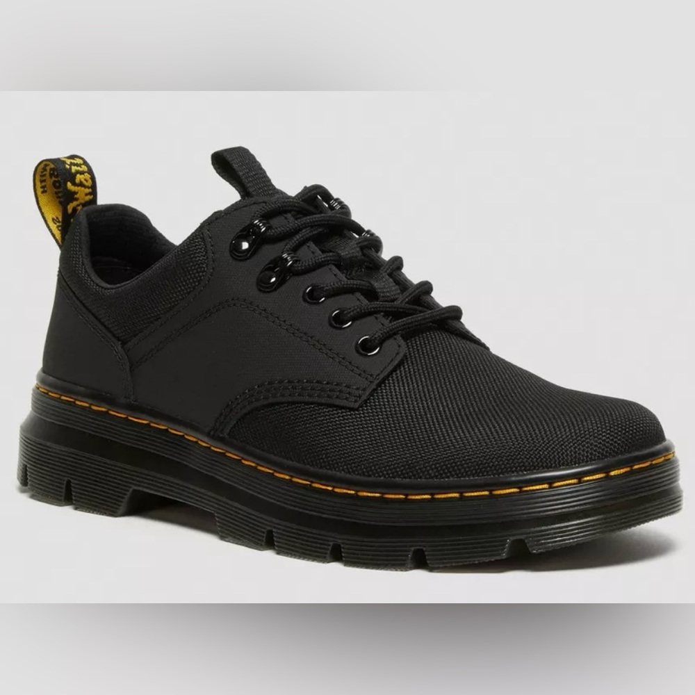 Dr. Martens Reeder Black Shoes - size men’s 7/women’s 8